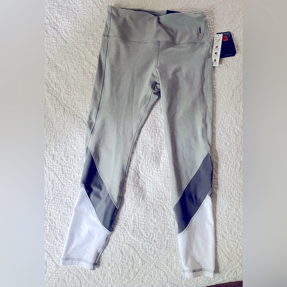 Grey athletic leggings